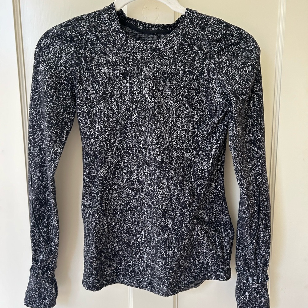 Lulu Lemon long sleeve